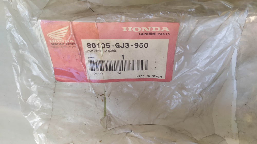 parafango posteriore honda sh 50 vecchi modelli - ha l´attacco rotto -