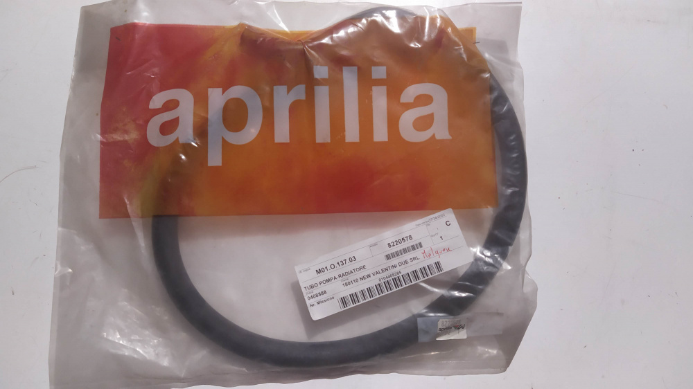 tubo pompa-radiatore aprilia sr di-tech ´00 - ´04