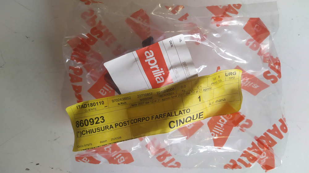 chiusura post corpo farfallato aprilia mana 850 ´07