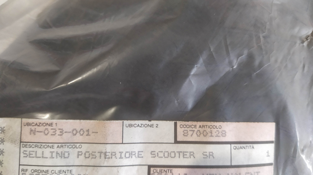 sellino posteriore scooter sr