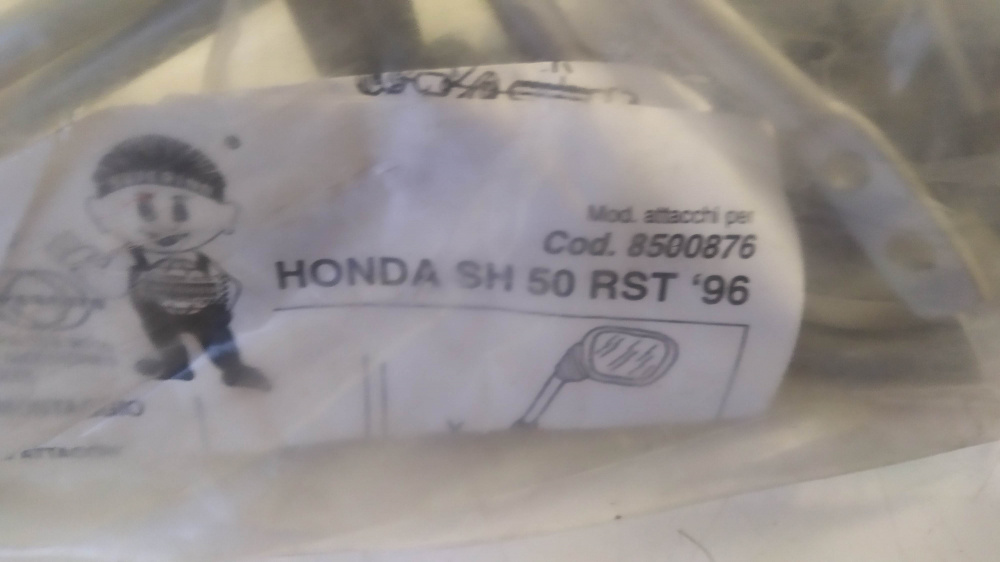 attacchi parabrezza biondi honda sh 50 rst ´96