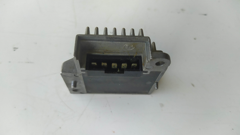 regolatore marelli 64833040 fiat panda - uno - tempra - fiorino - duna anni ´80-´90